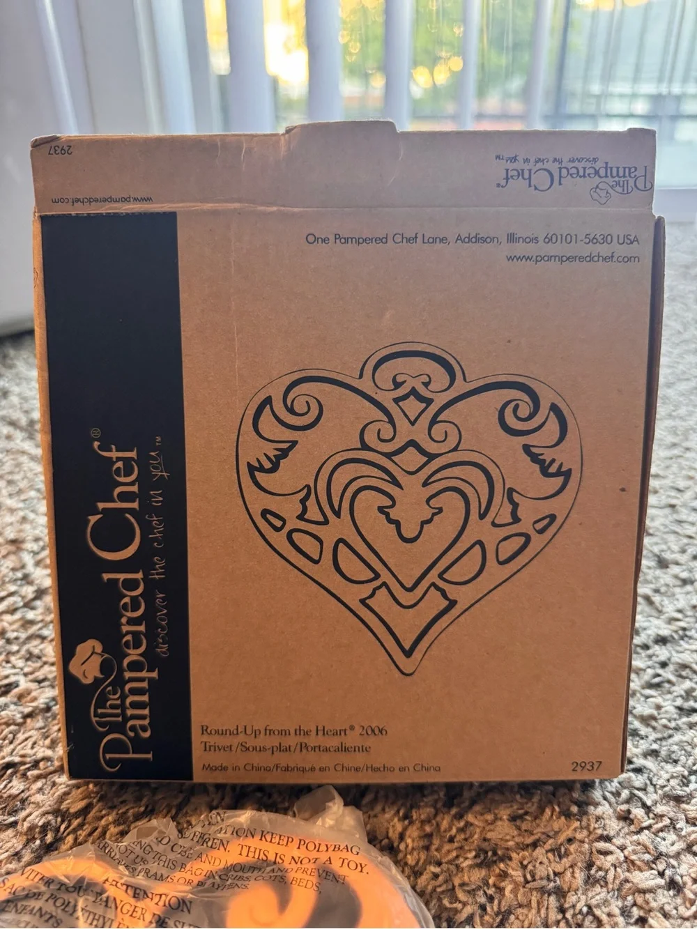 Pampered Chef Round-Up from the Heart 2006 Trivet 2937 Cast Iron Collectible
